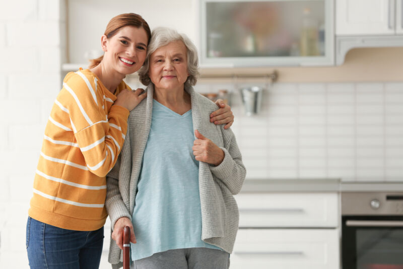 An image representing specialized care by hospice professionals in Tyler, TX, focusing on the unique needs of individuals and their family members